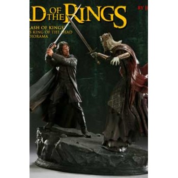 Lord of the Rings Diorama The Clash of Kings (Aragorn vs. King of the Dead) Exclusive 43 cm